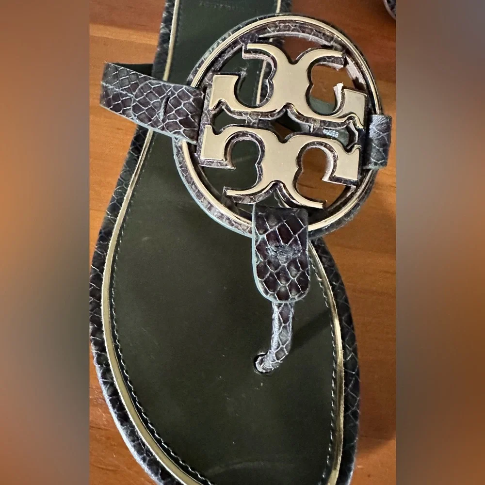 SOLD Tory Burch Miller Sandals Olive Green/Black Snakeskin Size 7.5 - Picture 3 of 9